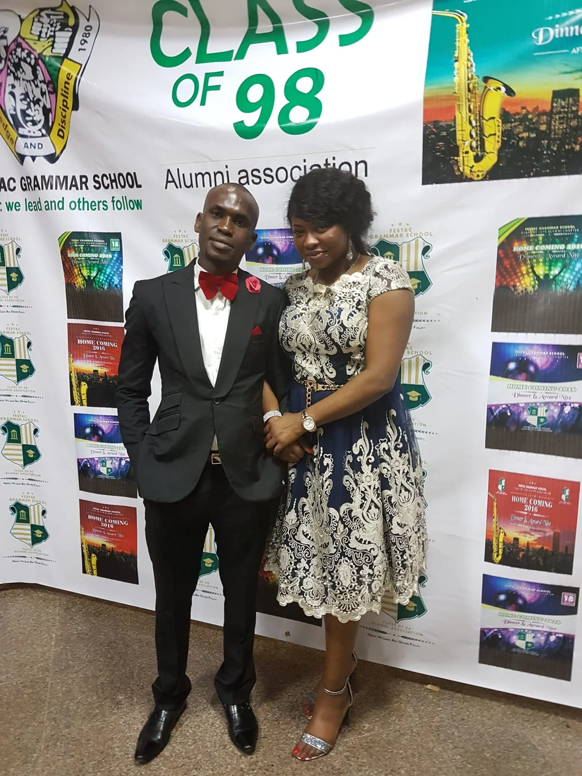 Members posing at the Class of 98 backdrop, 2016 (photograph 1 of 1)