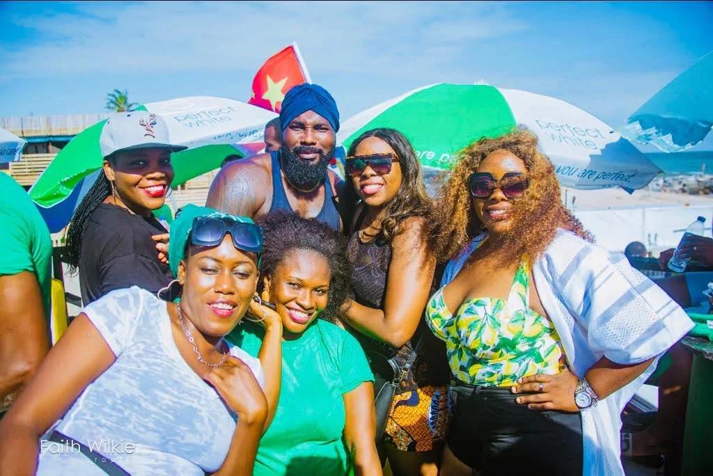 Members in fellowship at the Independence Day Beach Outing, 2019 (photograph 1 of 5)
