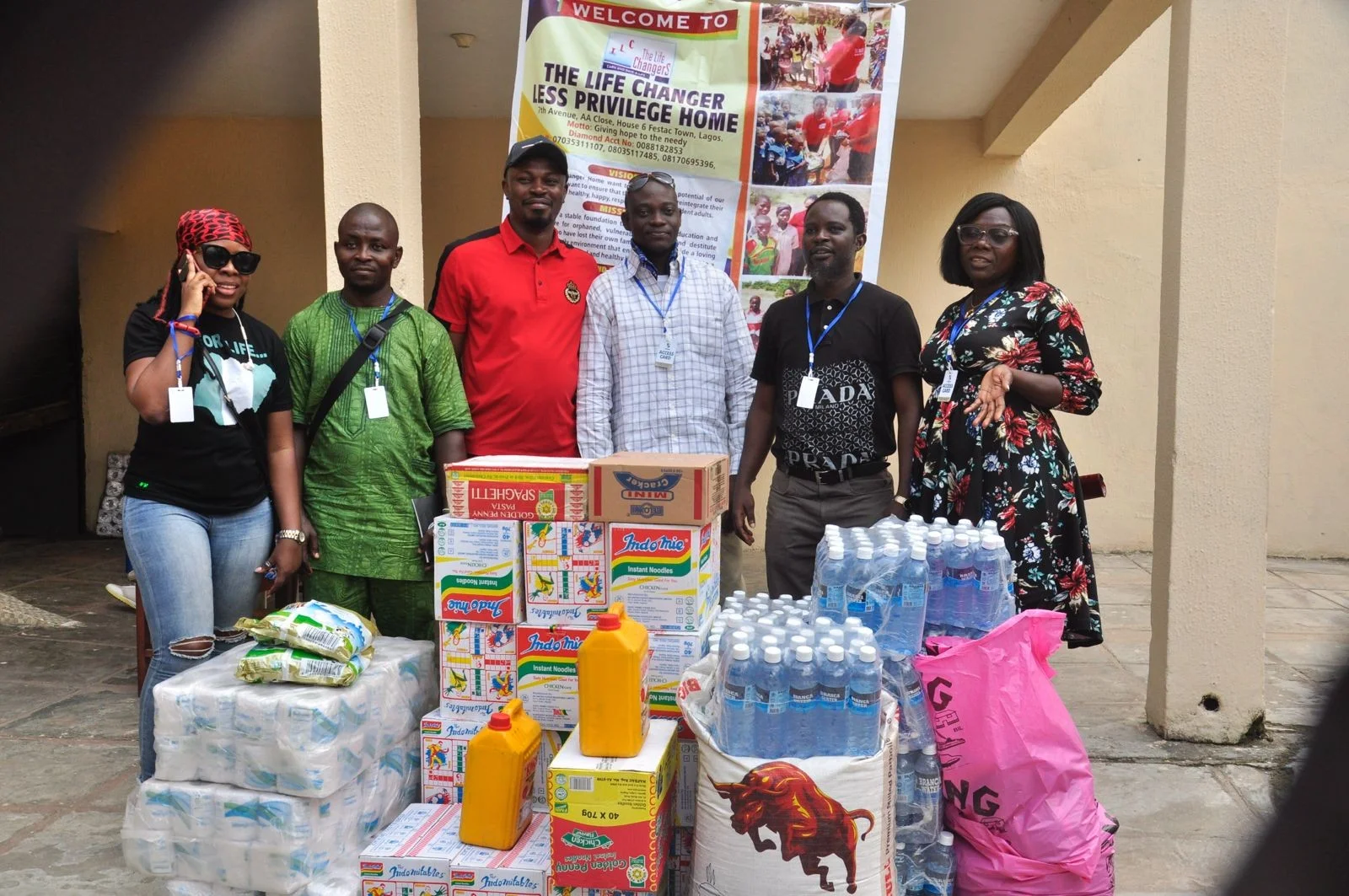 Members during the 2020 humanitarian outreach (photograph 2 of 2)