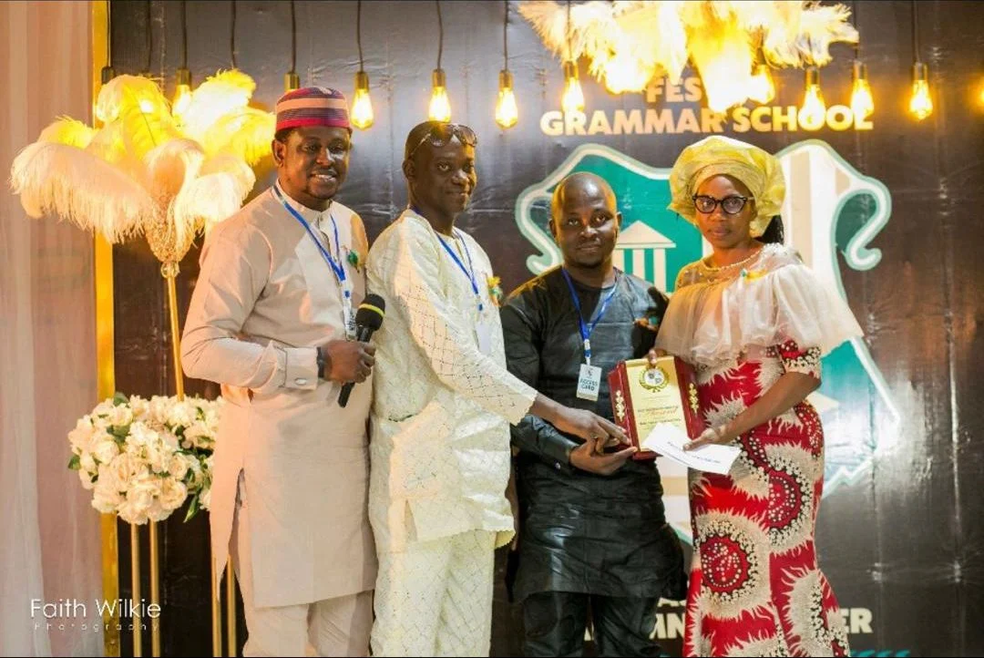 An award presentation during the reunion dinner, 2020 (photograph 4 of 4)