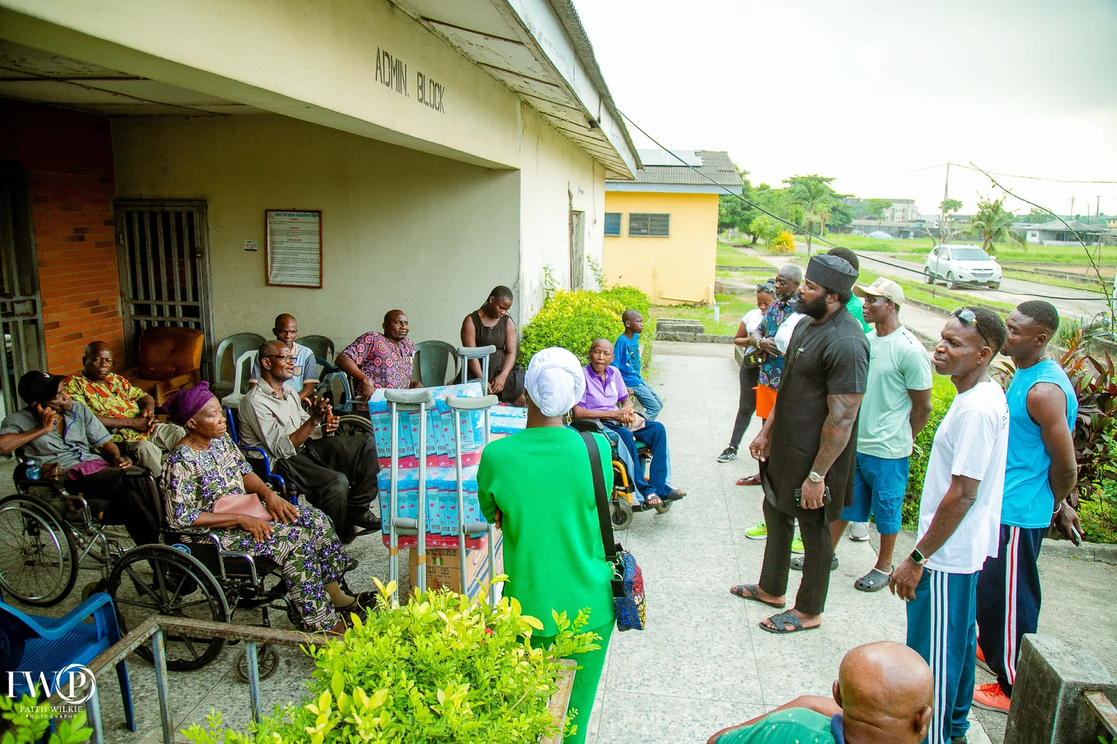 FGSCAA members gathered with beneficiaries and donated items during the 2025 community outreach.